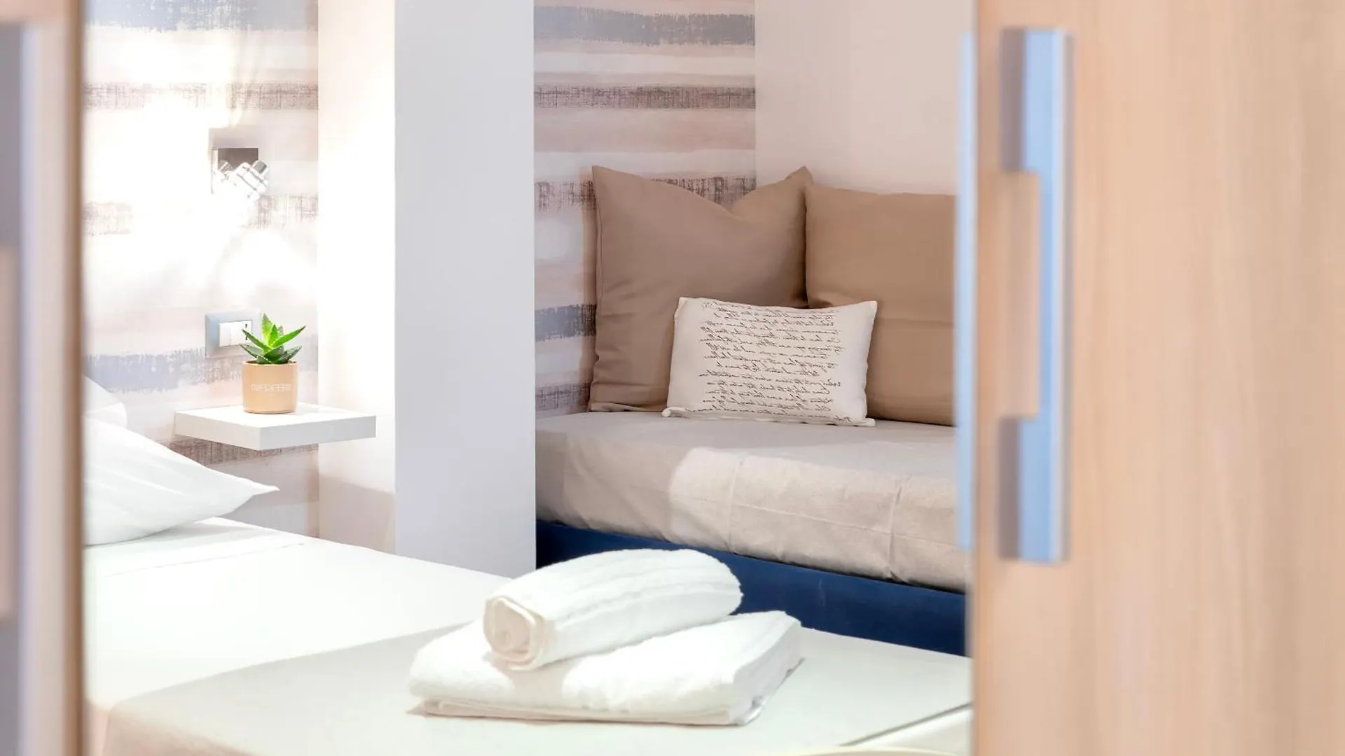 Hotel Terre Bianche Alghero 2*,  Italia